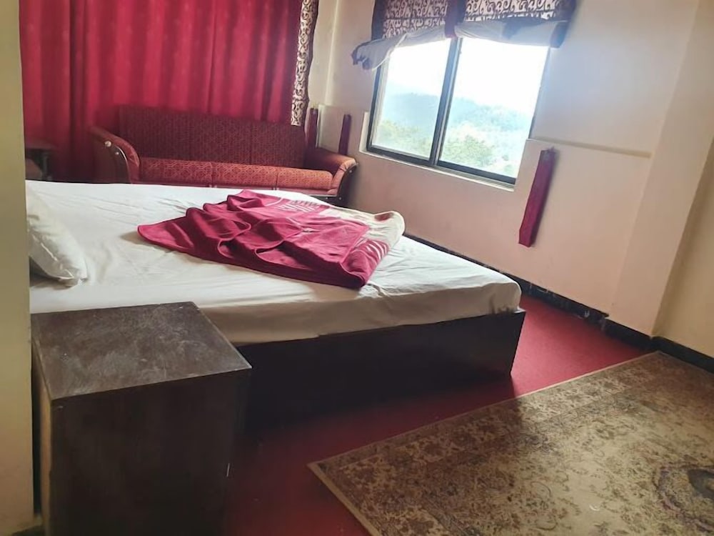 Deluxe Double Room photo 2