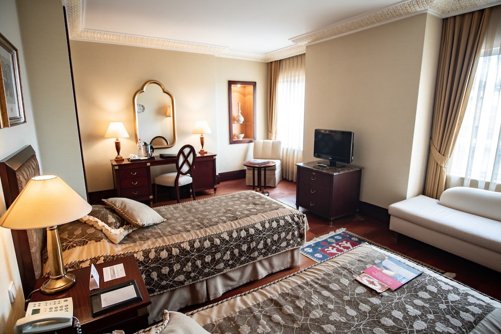 Standard Twin Room photo 2