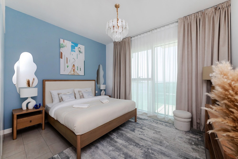 Luxury Apartment, Sea View photo 3
