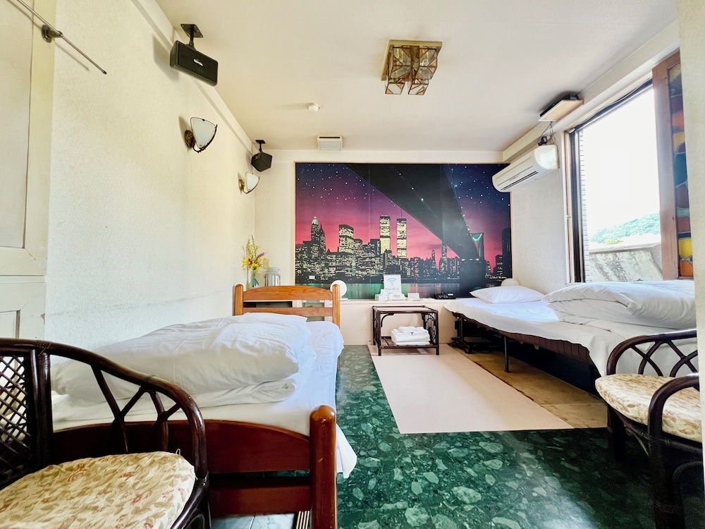 Economy Double or Twin Room, Private Bathroom