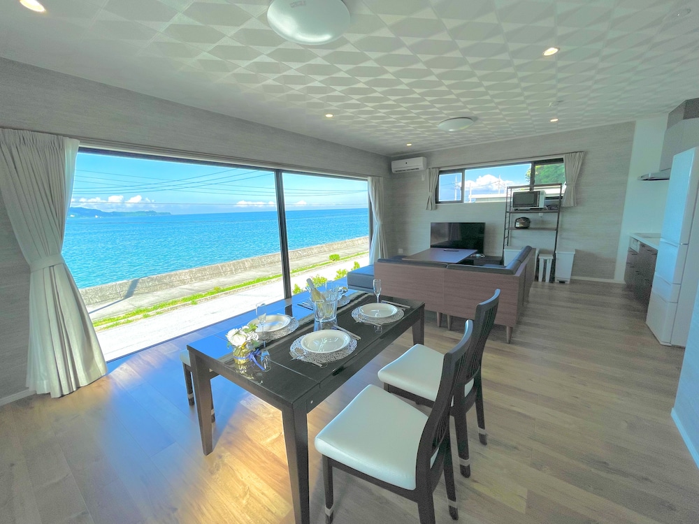 Premium Villa (2F) photo 2