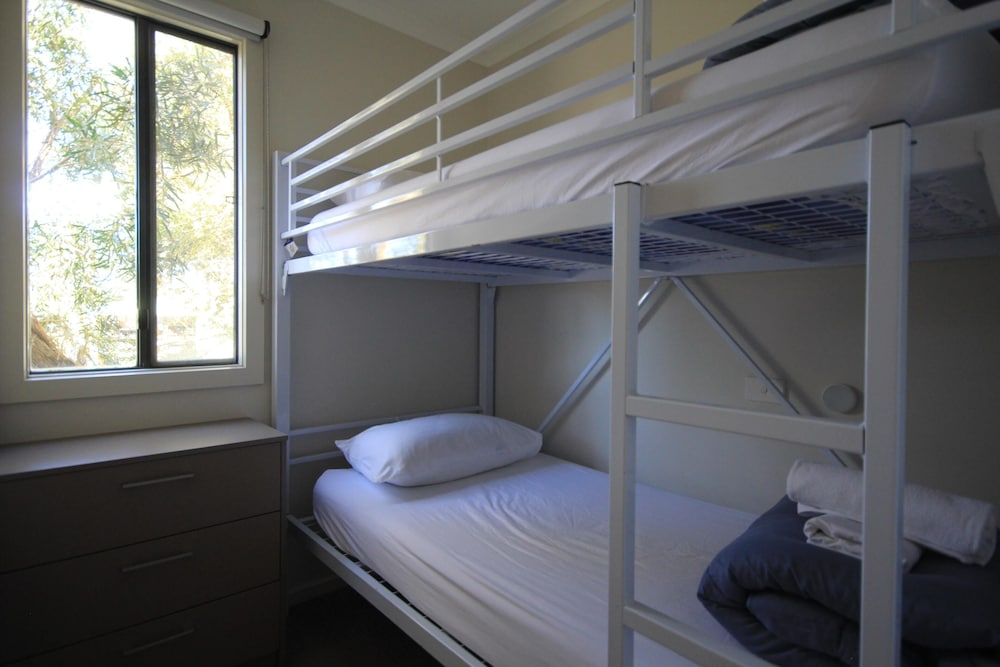 Family Cabin, 2 Bedrooms photo 3