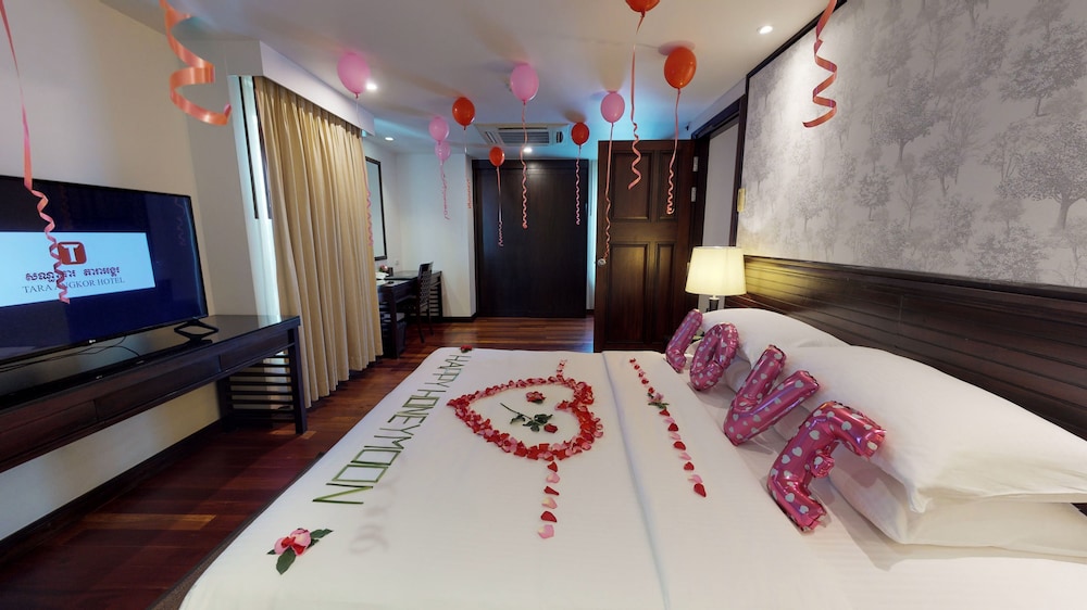 Executive Suite, 1 King Bed photo 2