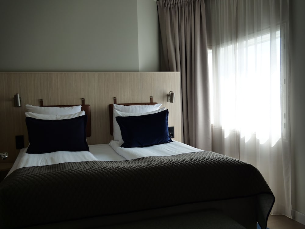 Twin Room, Non Smoking (Compact) - Photo 3