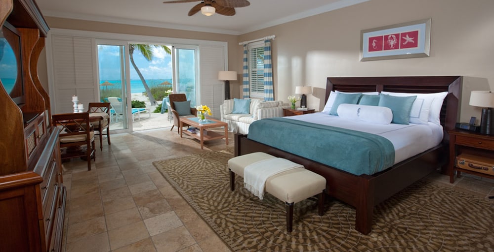 Honeymoon Villa, 1 Bedroom, Ocean View (Beachfront Walkout Butler Villa Suite)