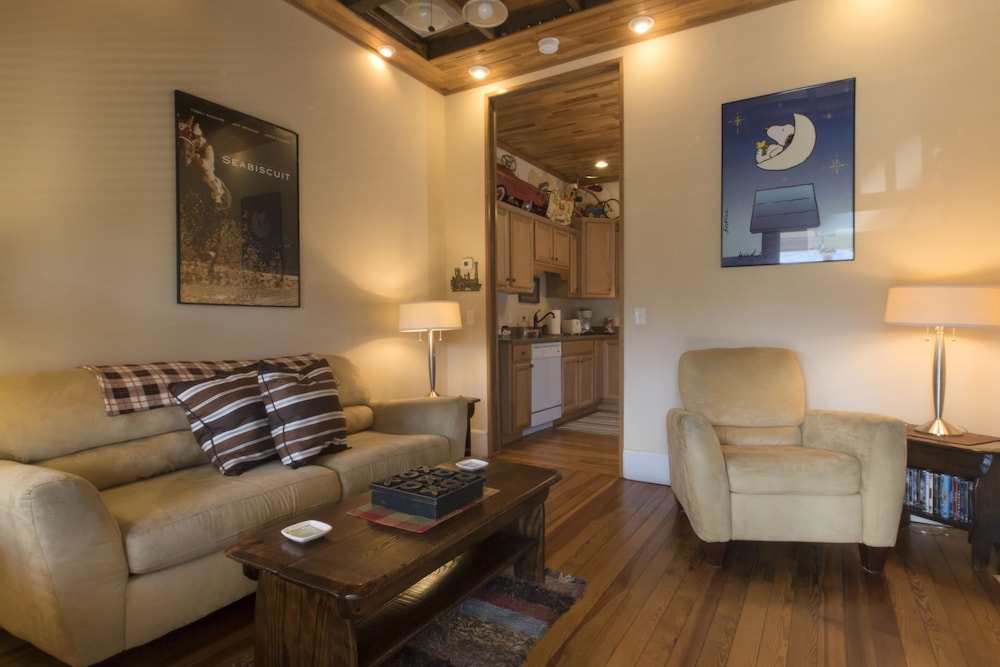 Toy Box Suite, 1 King Bed with Sofa bed, Patio
