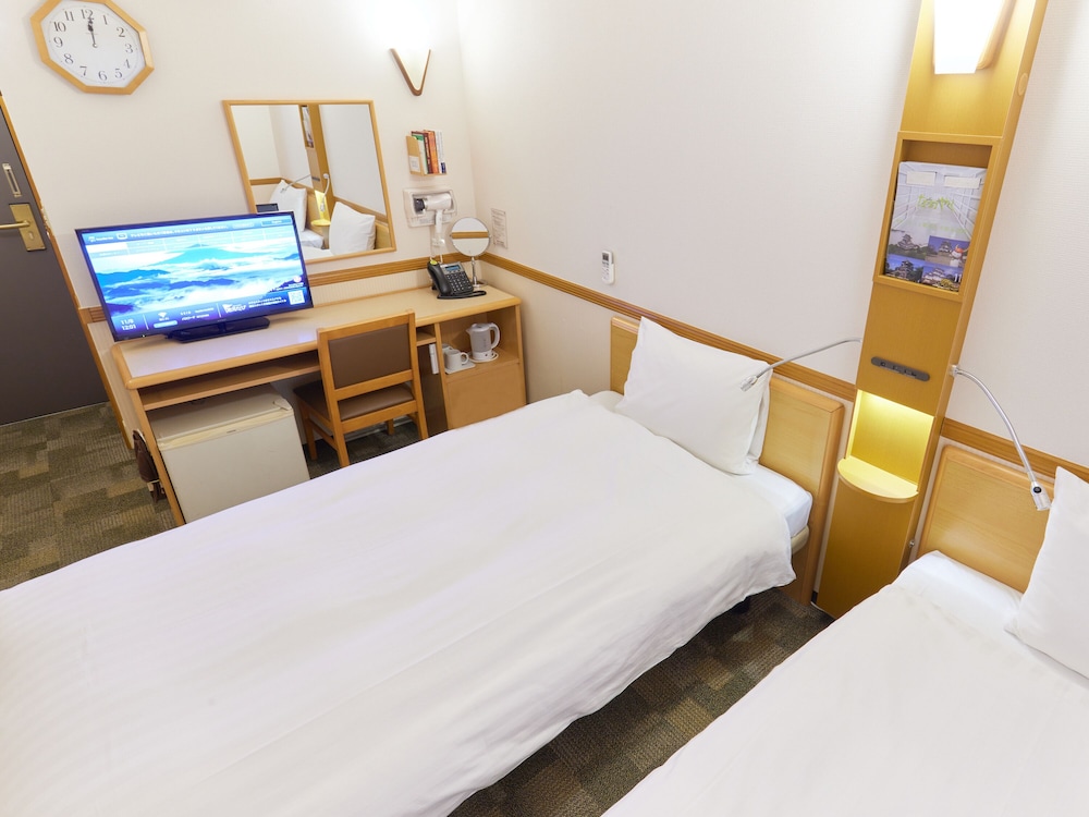 Standard Twin Room, Smoking photo 2