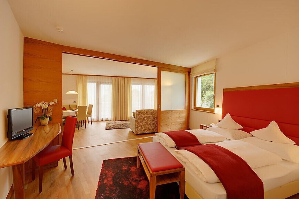 Garden Suite (with view)