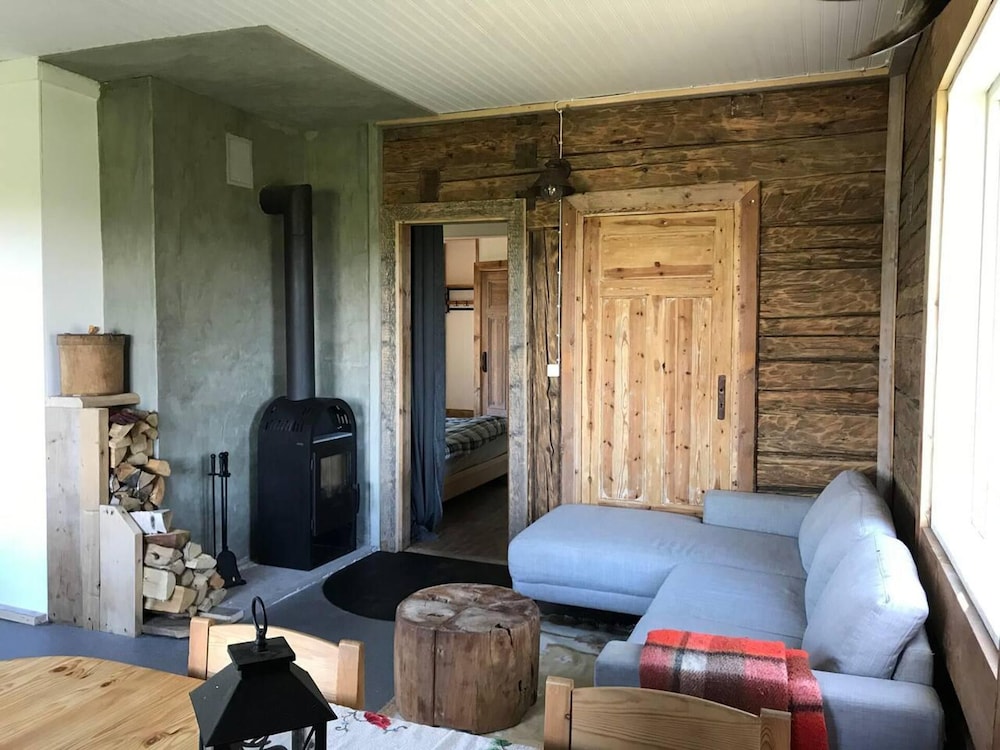 Cottage photo 1