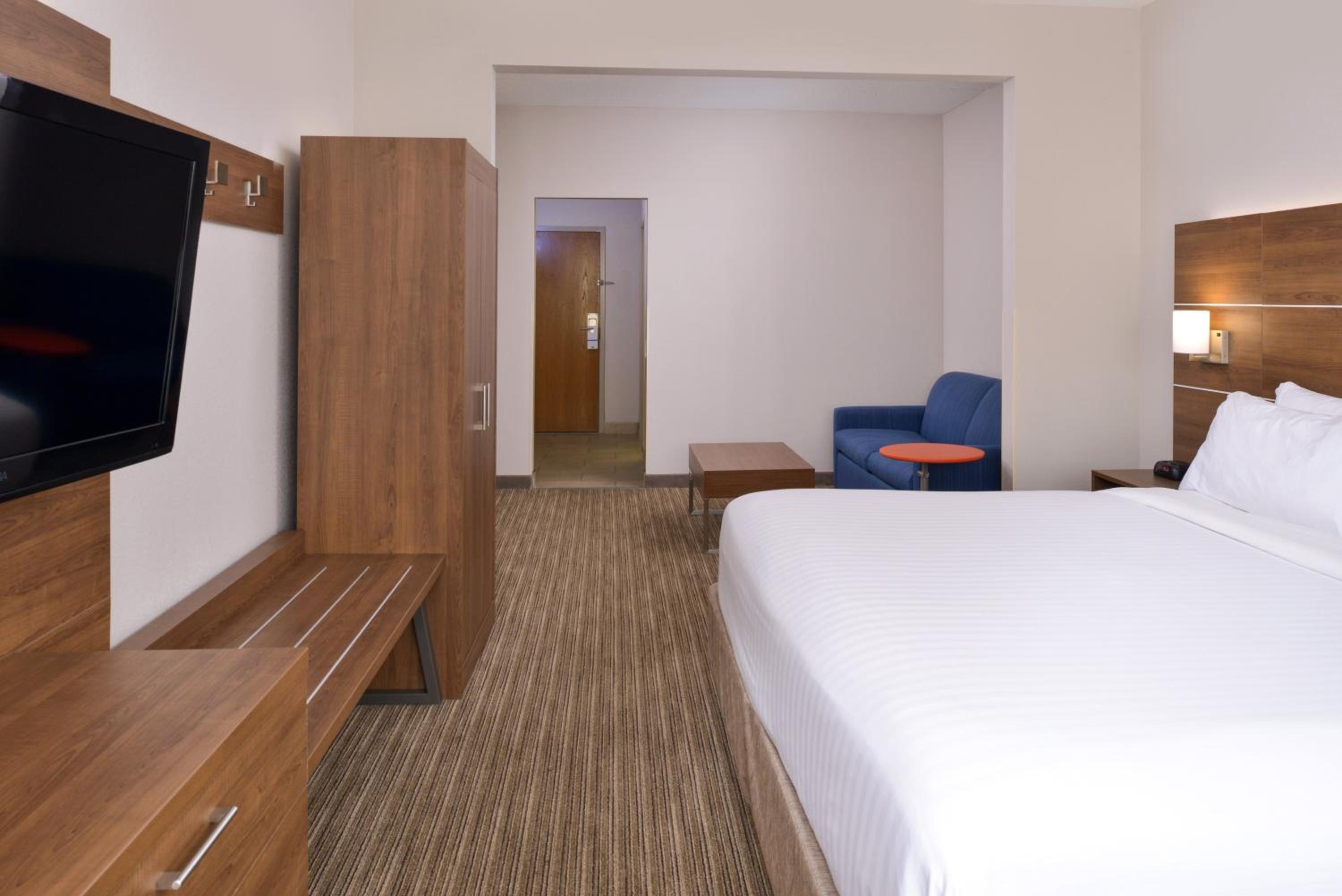 King Suite - Photo 5