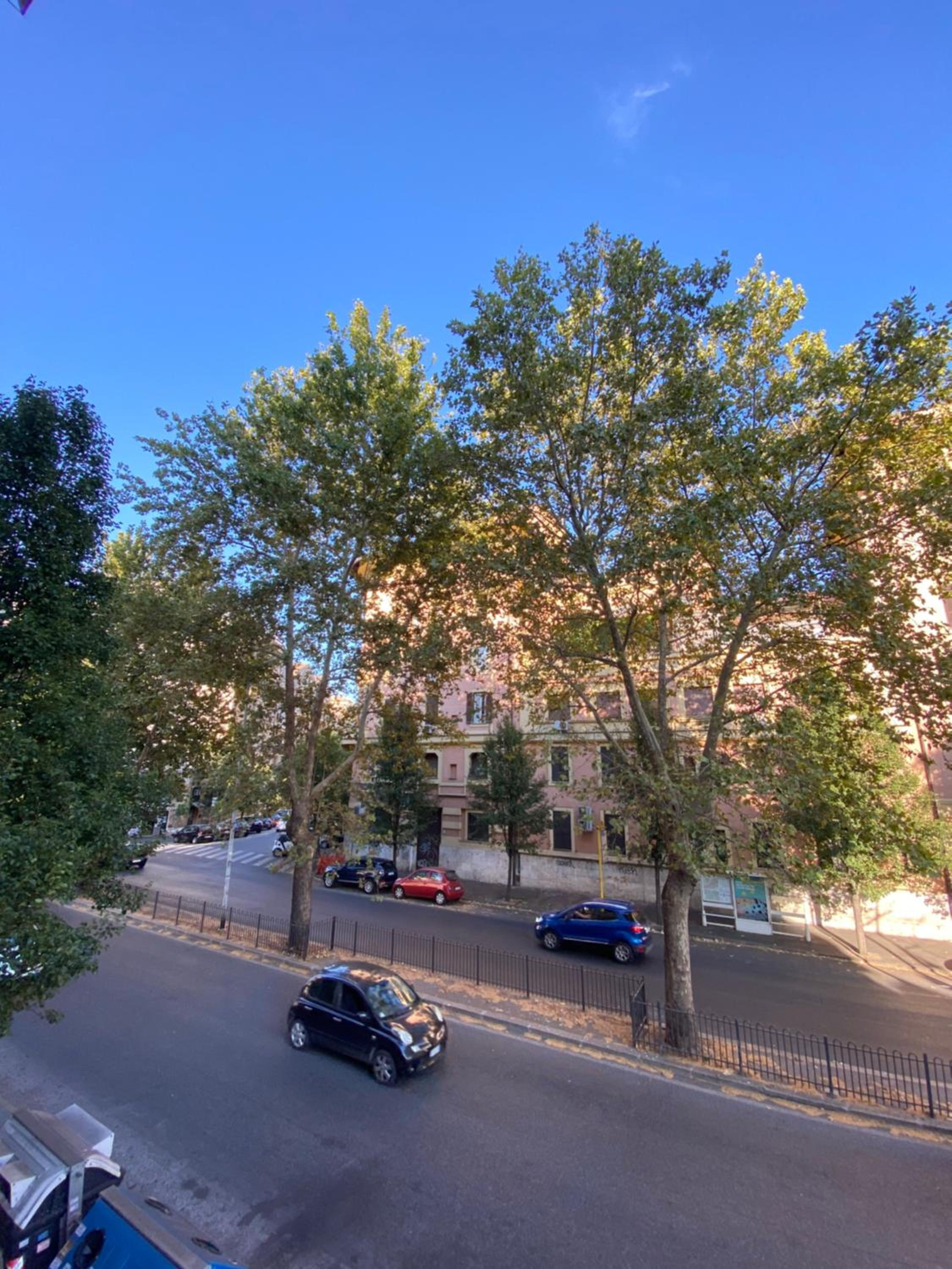 Double Room with French Bed and Balcony photo 3