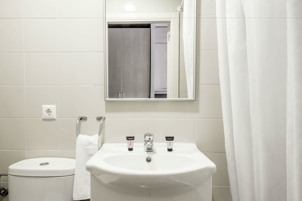 Quadruple Room, 2 Bedrooms, Kitchenette photo 3