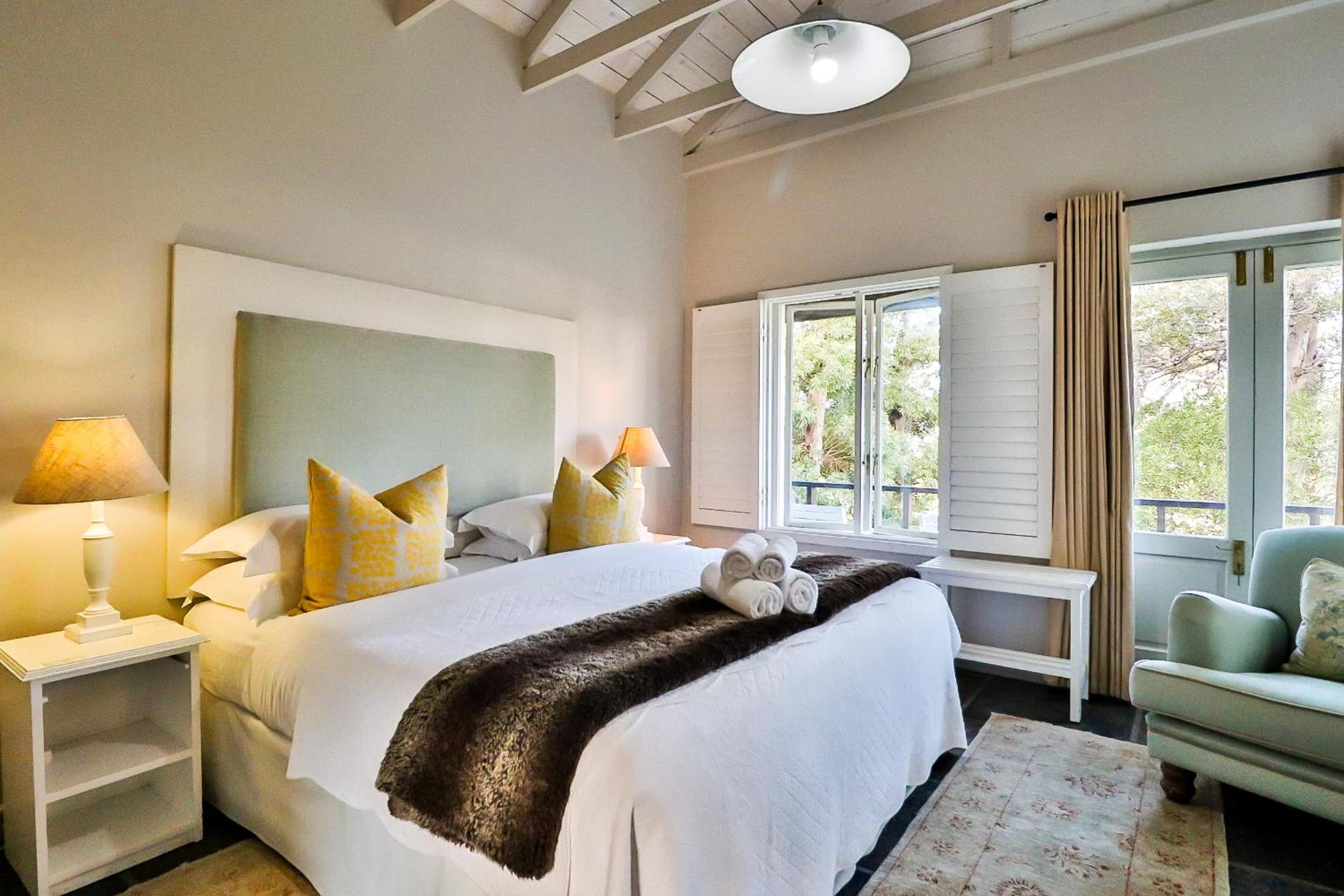 King Room with Balcony photo 1