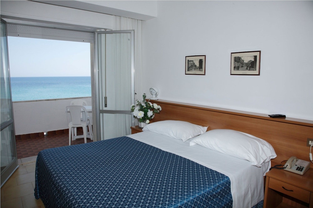 Double Room, Sea View