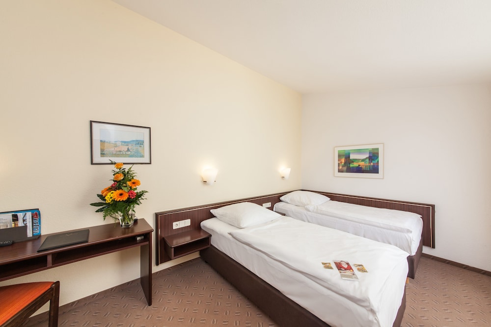 Standard Twinroom photo 1