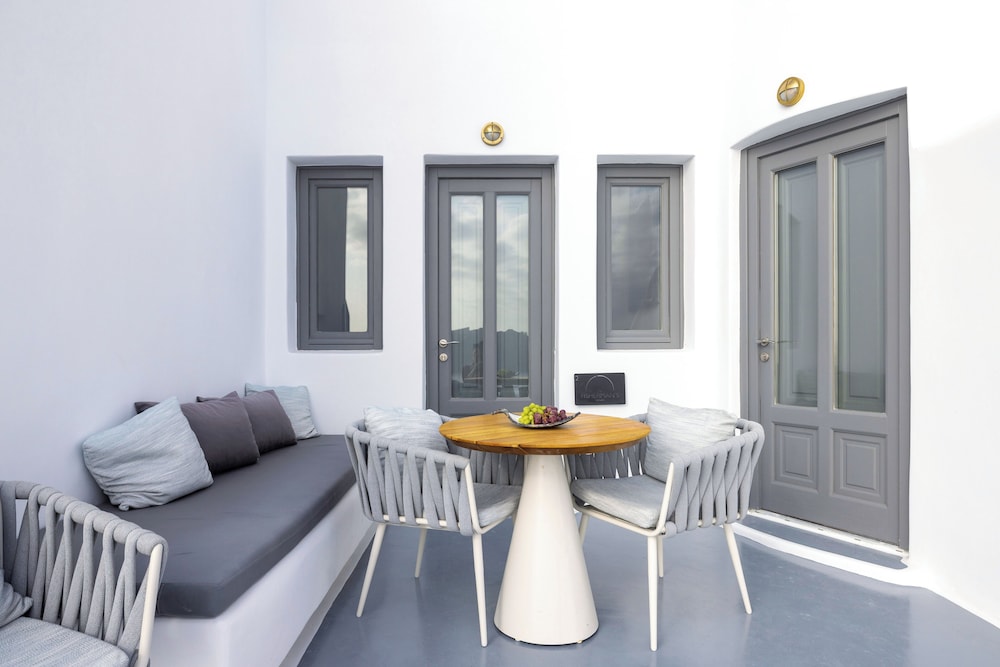 The Fisherman's Maisonette with Caldera View - Photo 12