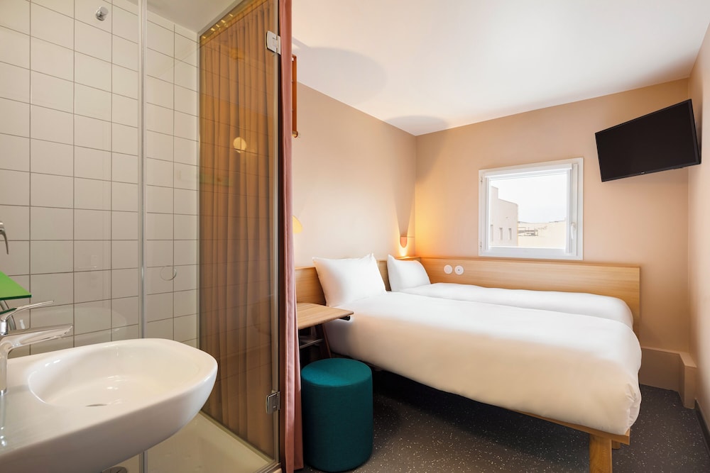 Room, 2 Twin Beds - Photo 1