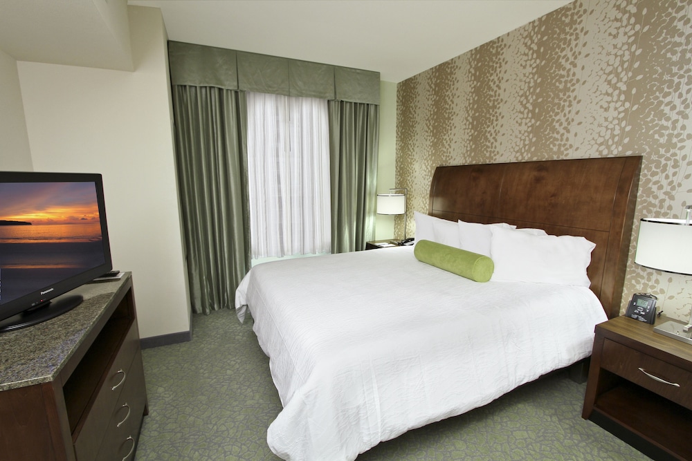 Room, 1 King Bed - Photo 5