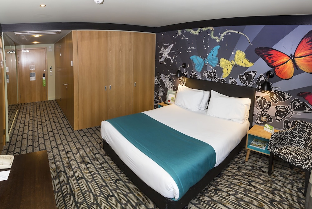 Room, 1 Double Bed, Accessible (Top Floor) photo 2