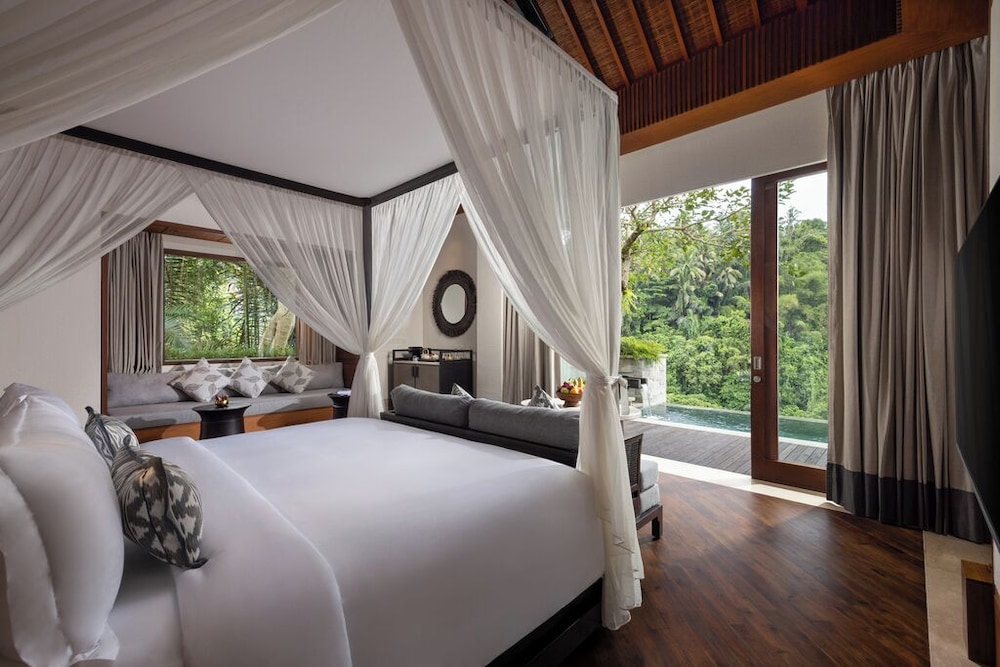 Grand Villa, 3 Bedrooms, River View