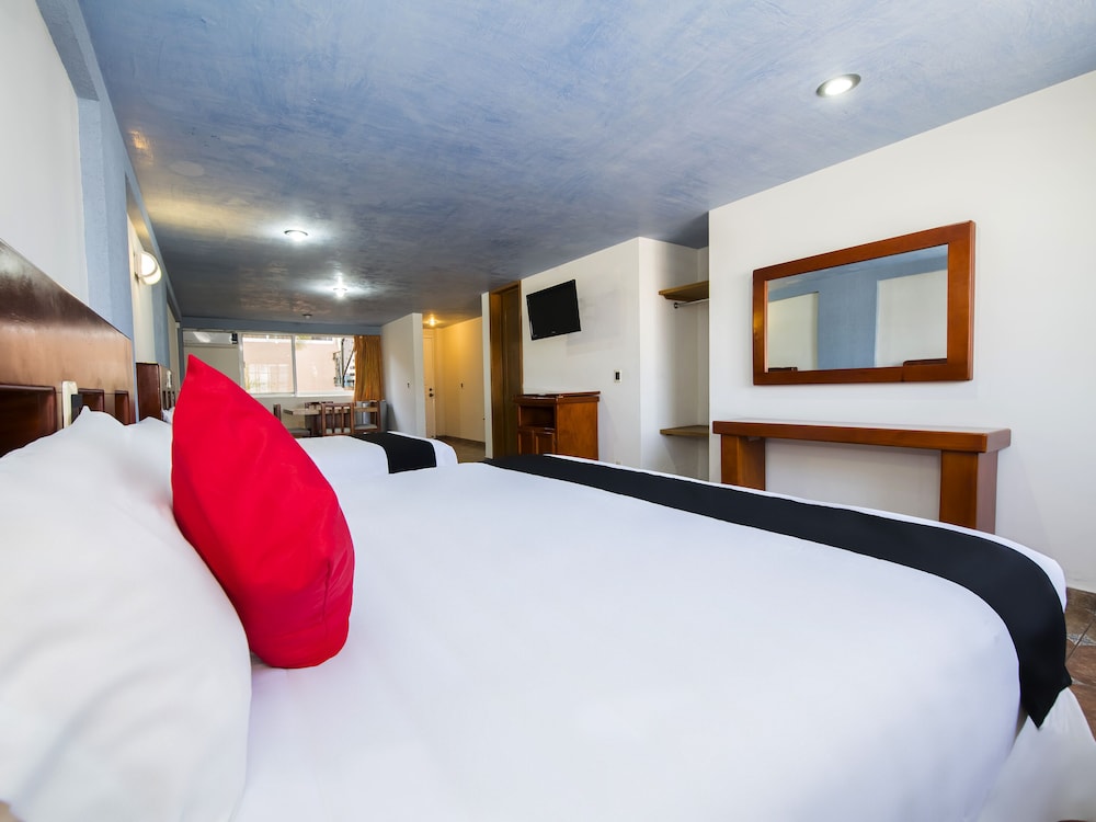 Superior Twin Room photo 3