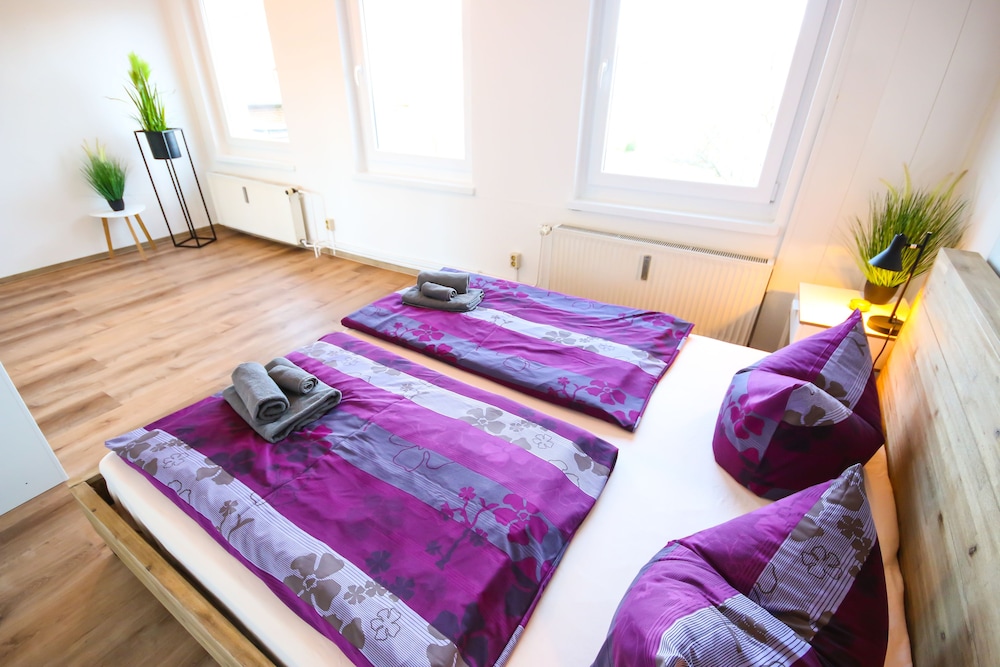 City Apartment, 3 Bedrooms, Balcony (Schwalbennest) photo 1