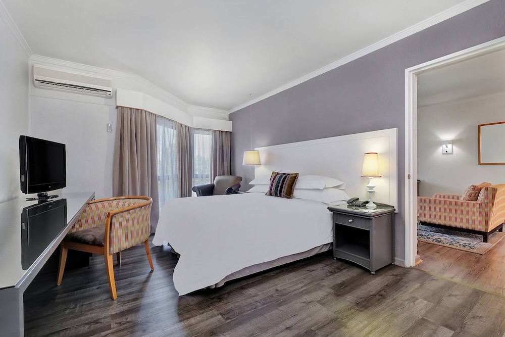 Suite, 1 Bedroom, Garden View - Photo 4