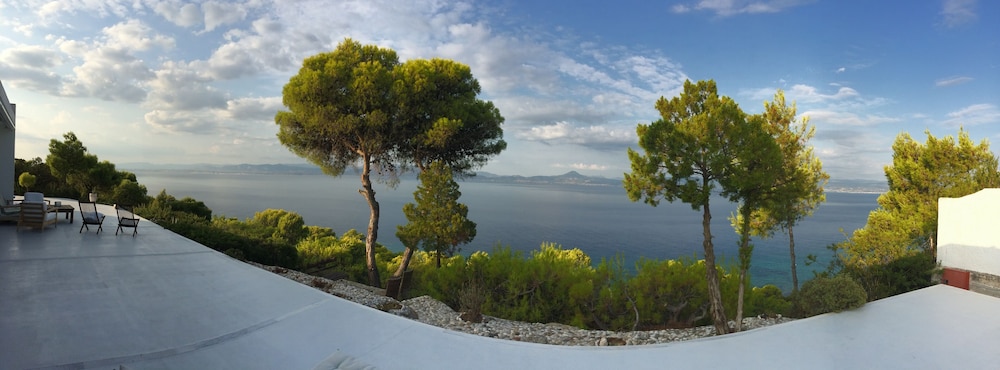 Villa, 4 Bedrooms, Smoking, Balcony photo 3