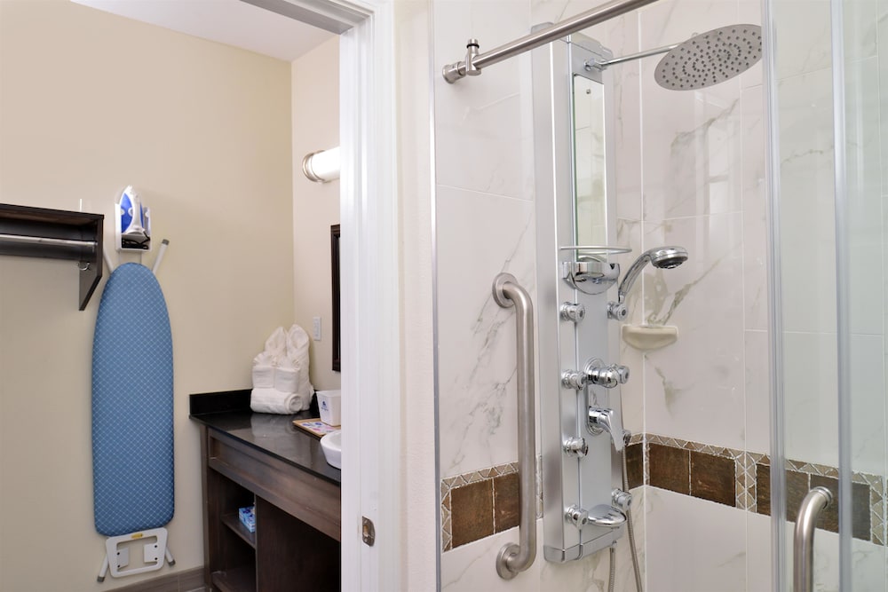 Americas Best Value Inn & Suites - Houston/Hwy 6 & Westpark, Foto 4