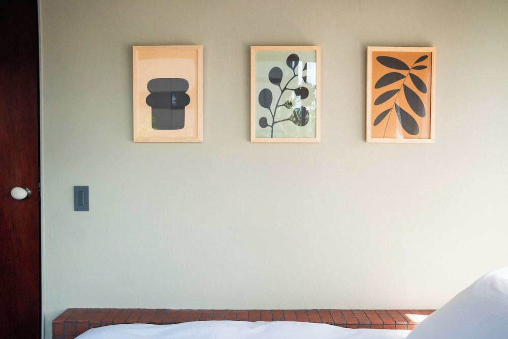Comfort Double Room, 1 Queen Bed, Private Bathroom, City View photo 2