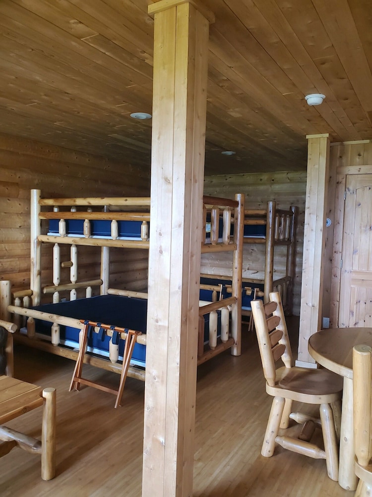 Aqua Lakeshore Cabin #20 photo 2