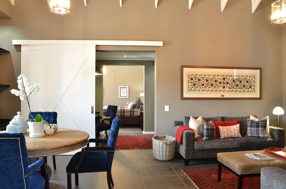 Penthouse Suite photo 2