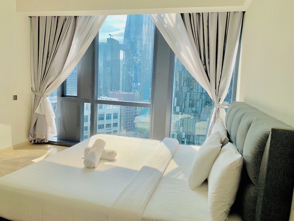 Exclusive Suite, 2 Bedrooms, City View