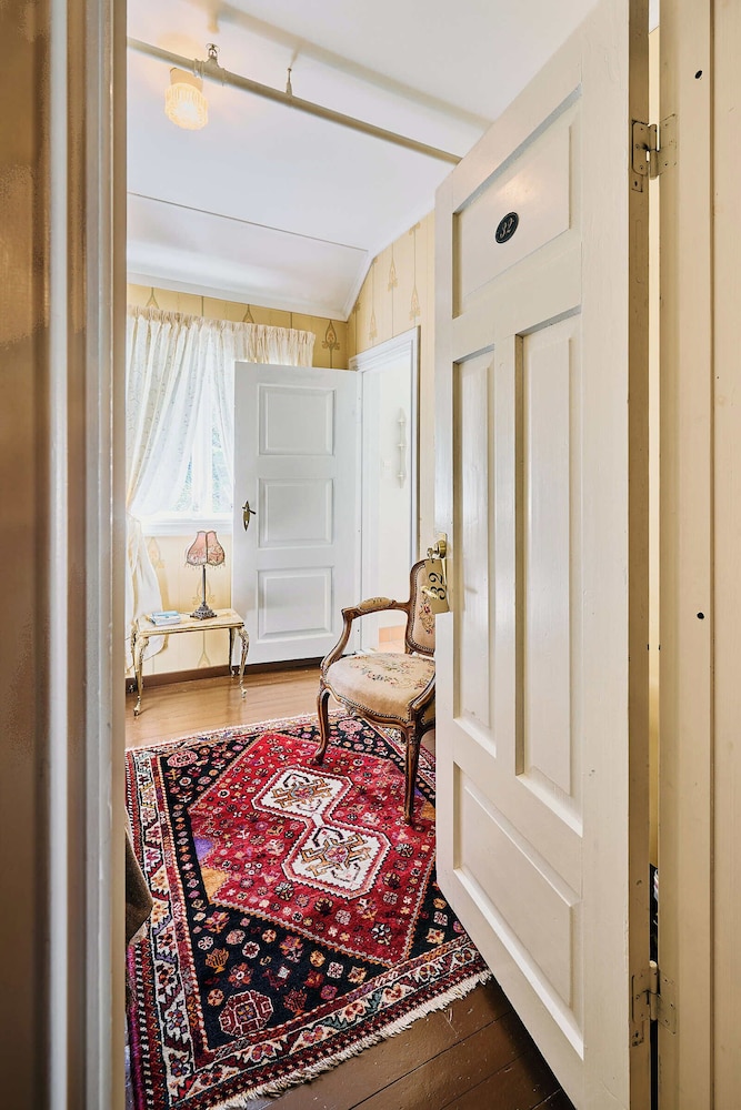Classic Single Room, Mountain View