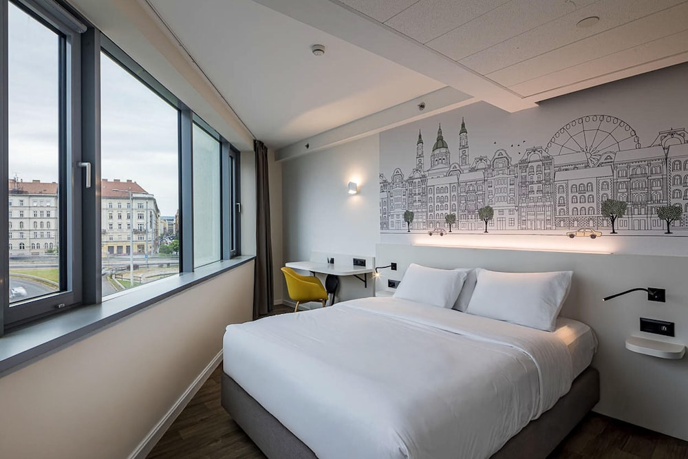 Double Room, River View