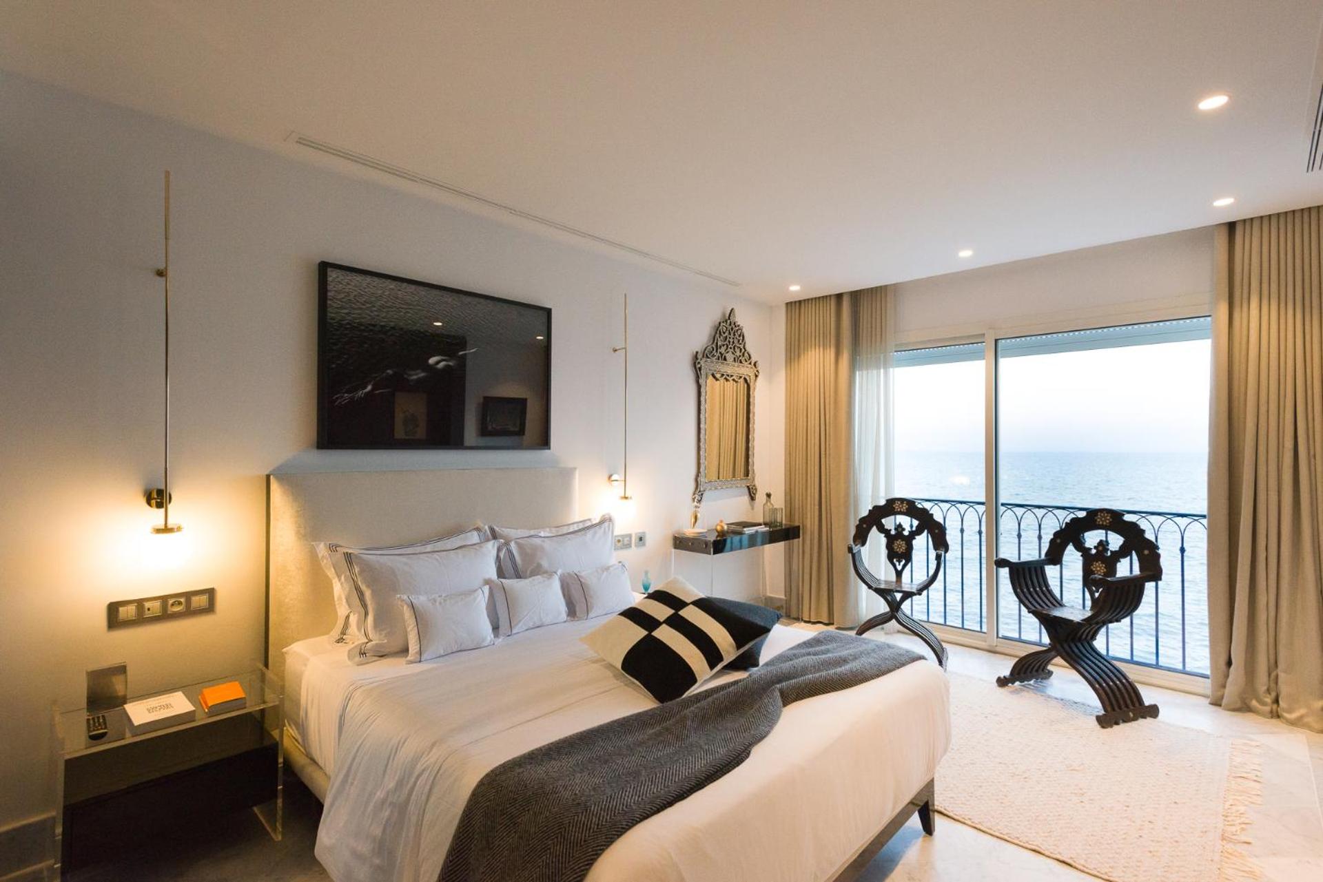 Queen Room with Sea View
