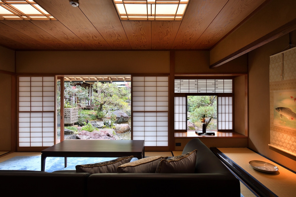 日式房间带露天浴池 {Arashiyama},无烟