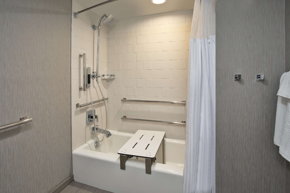 DoubleTree by Hilton Lansing, Foto 4