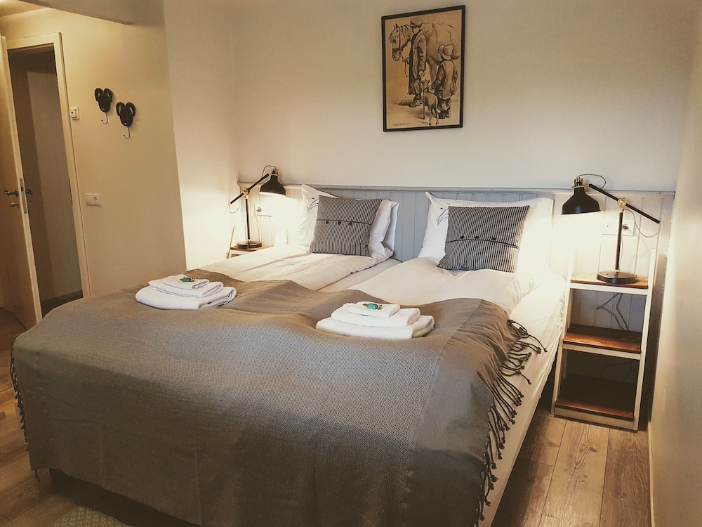 Double Room, Private Bathroom (Hlaðan) photo 1