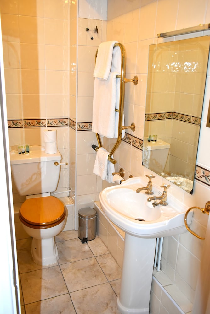 Suite, 2 Queen Beds, Accessible photo 2