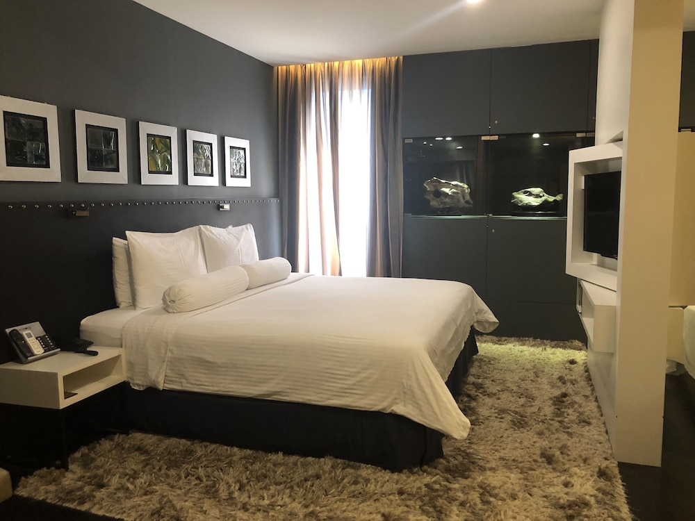 Family Room, Multiple Beds