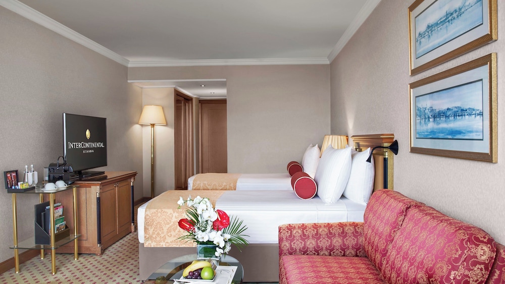 Classic Room, 2 Twin Beds, Smoking, Sea View