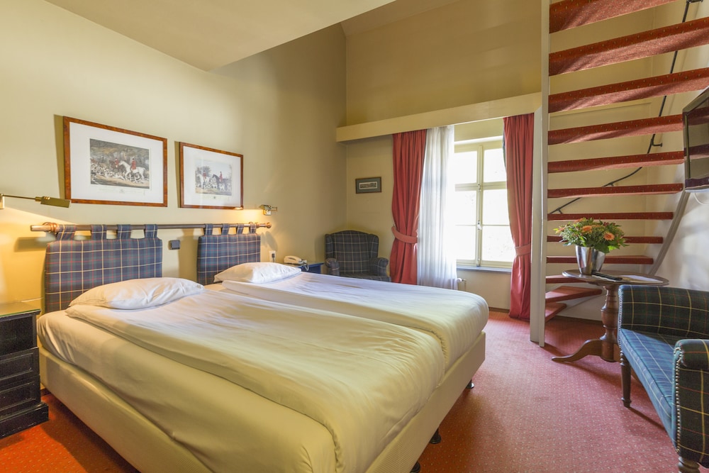 Comfort Room - Photo 2