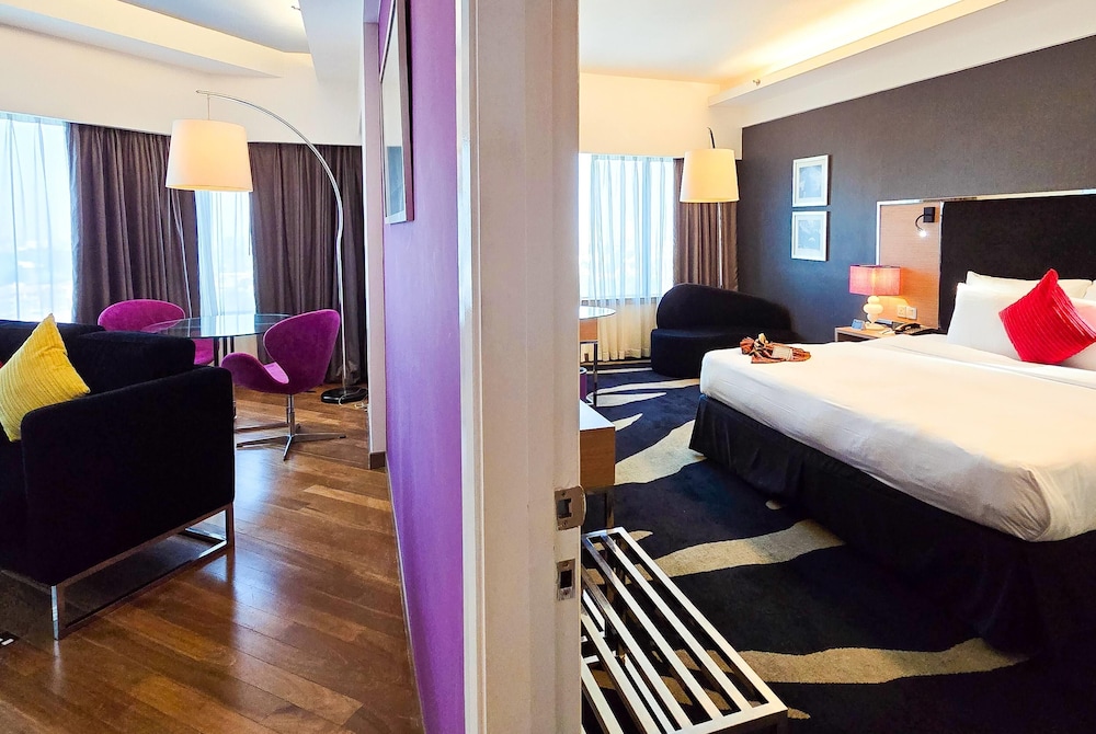 Junior Suite King photo 2