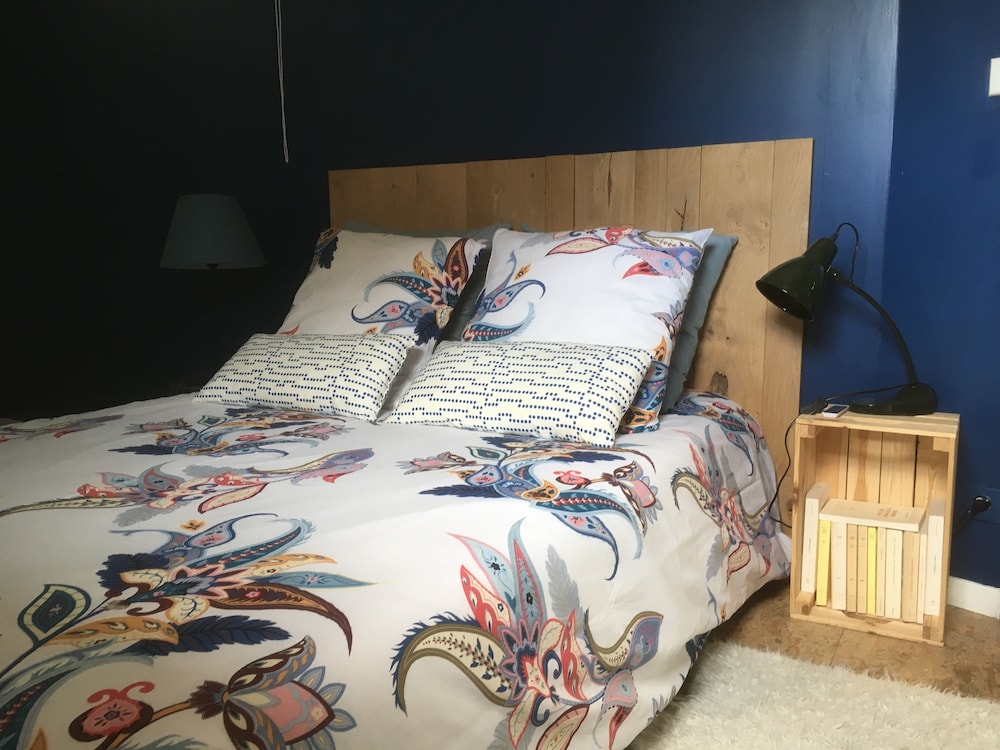Classic Double Room, 1 Double Bed, Courtyard View photo 3