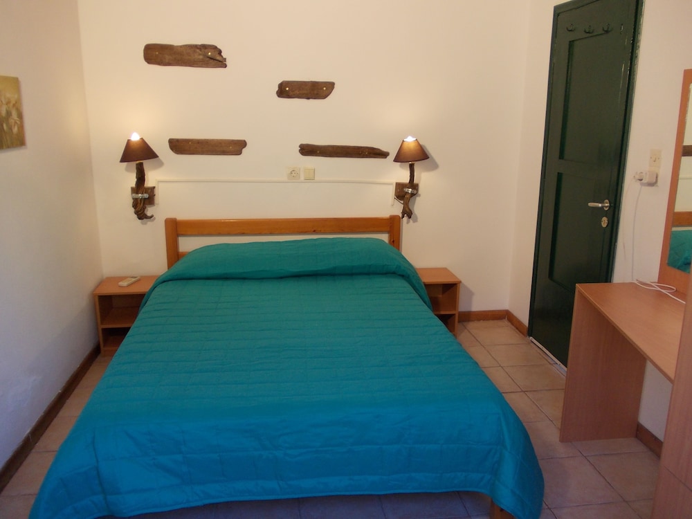 House, 2 Bedrooms, Sea View (Anatolika)