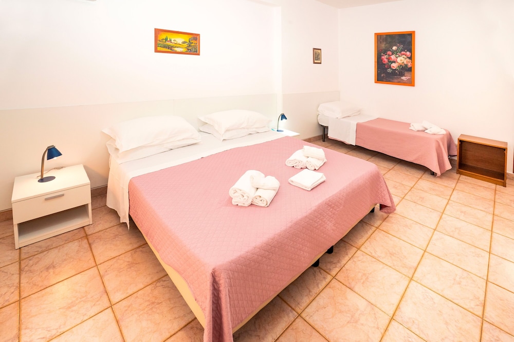 Comfort Room photo 1