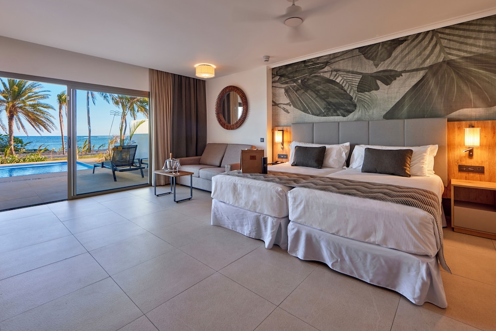 Junior Suite (Swim Up, Elite Club, B2C) photo 3