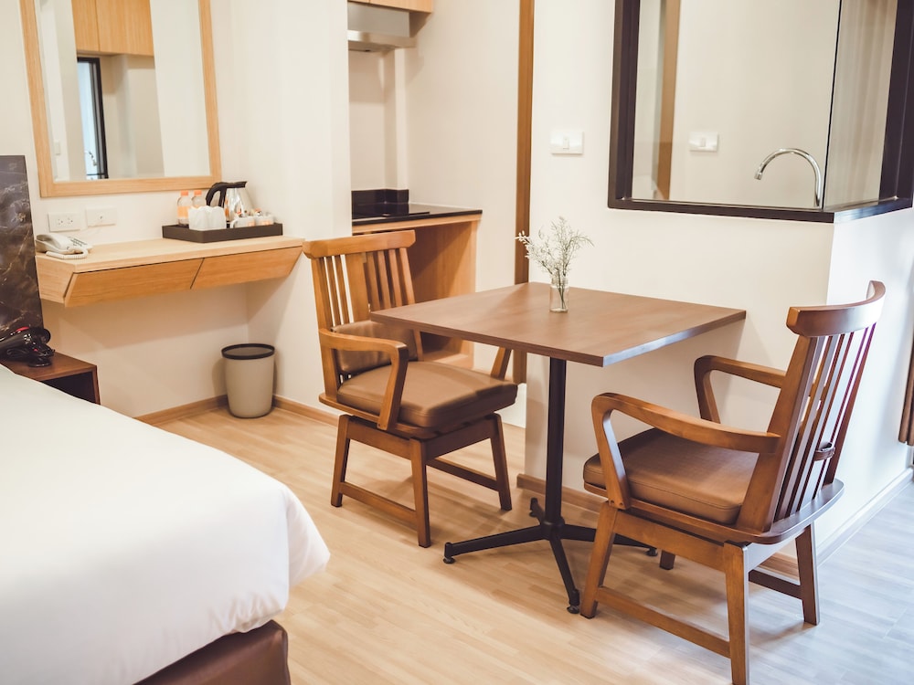 Luxury Premier Room - Photo 5
