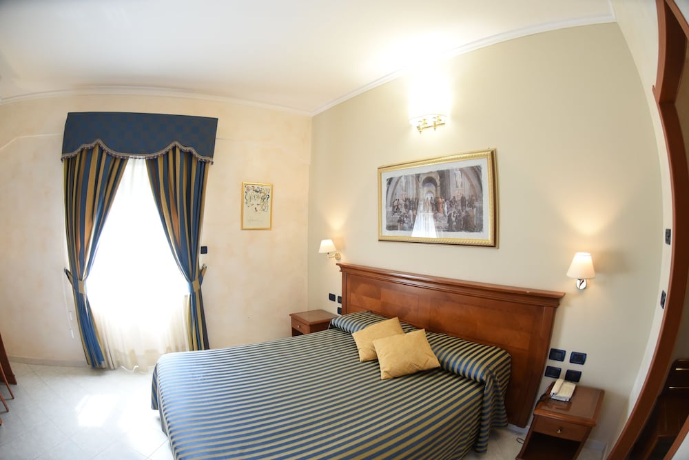Economy Room, 1 Double Bed